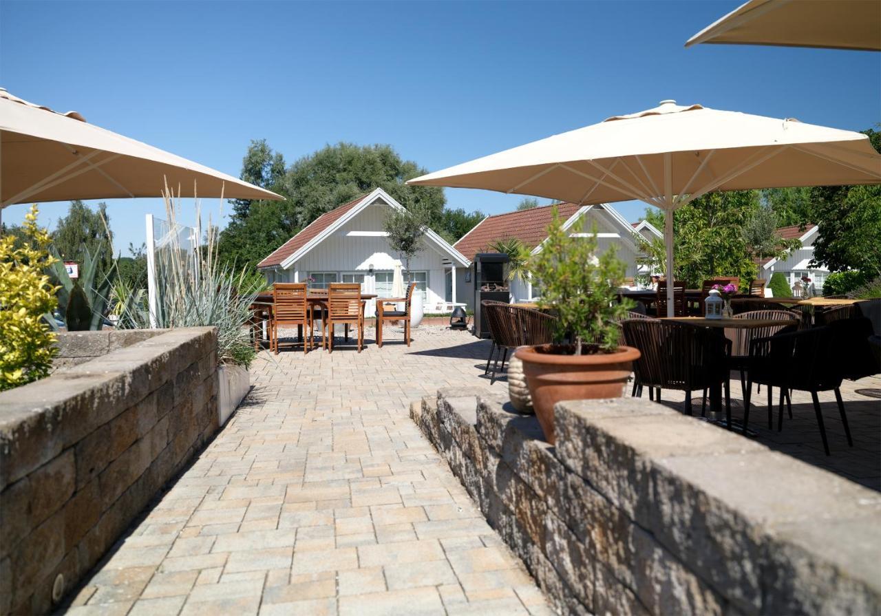 Ferienhaus Fuer 8 Personen Mit Kamin & Terrasse Boltenhagen (Ostseebad) Exterior foto